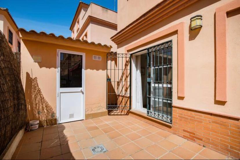 2 La Casa De Marilo Apartment Tomares Bagian luar foto