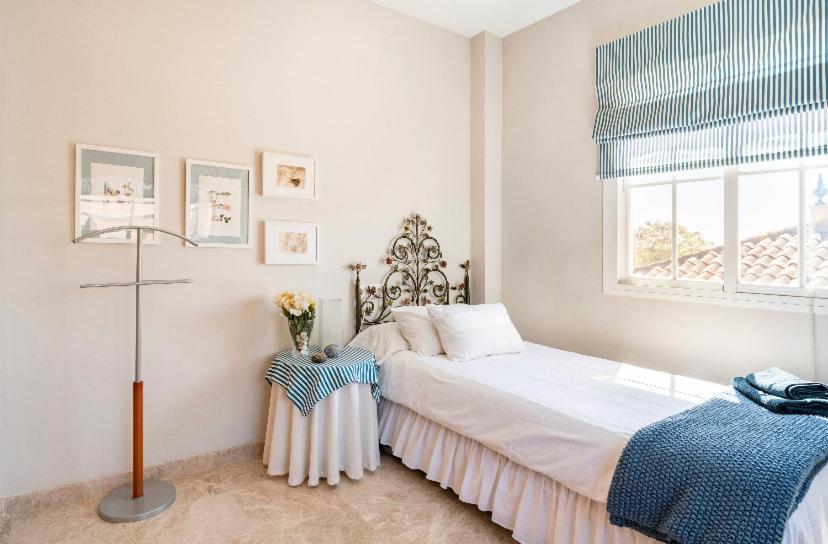 2 La Casa De Marilo Apartment Tomares Bagian luar foto